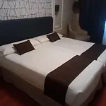 Ξενοδοχείο De Castilla 4*