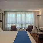 De Castilla Ξενοδοχείο 4*