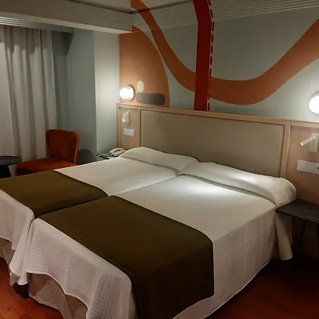 호텔 코로나 드 카스틸라 Burgo