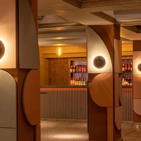 De Castilla Hotel 4*