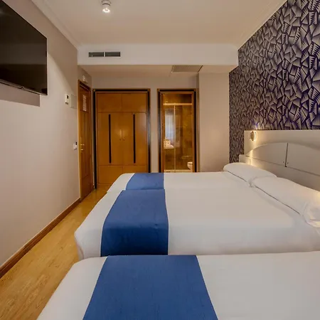 Ξενοδοχείο De Castilla 4*