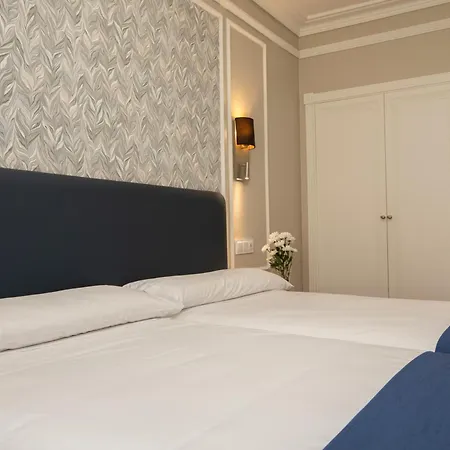 호텔 코로나 드 카스틸라 4*
