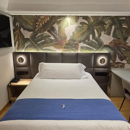 Otel De Castilla 4*