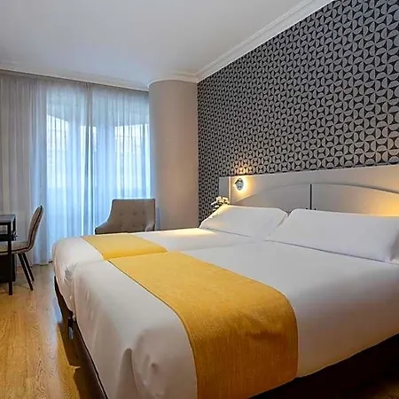 De Castilla 4*