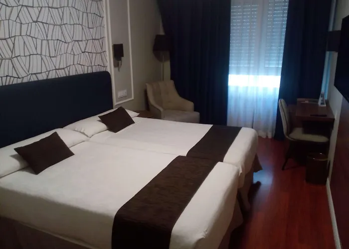 호텔 De Castilla 4*