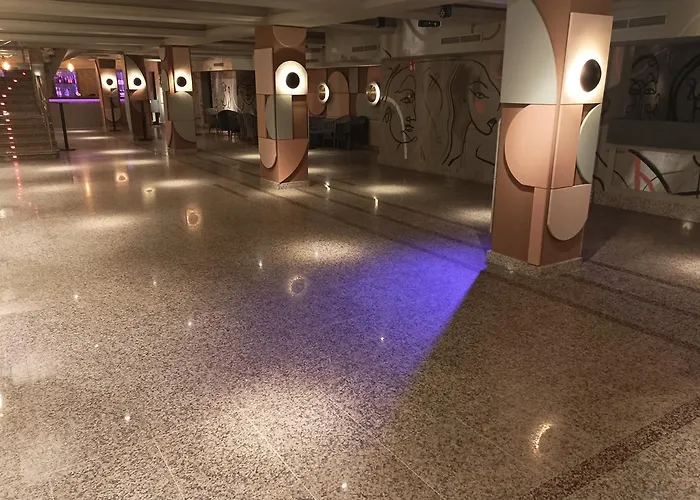 Hotell De Castilla 4*