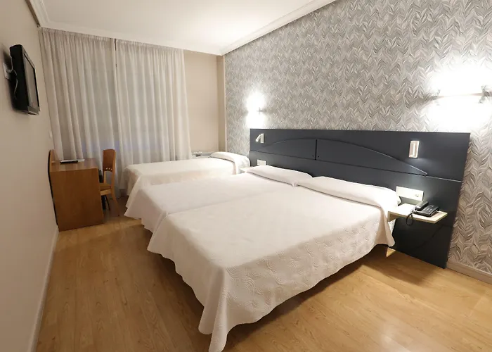 Hotell De Castilla 4*